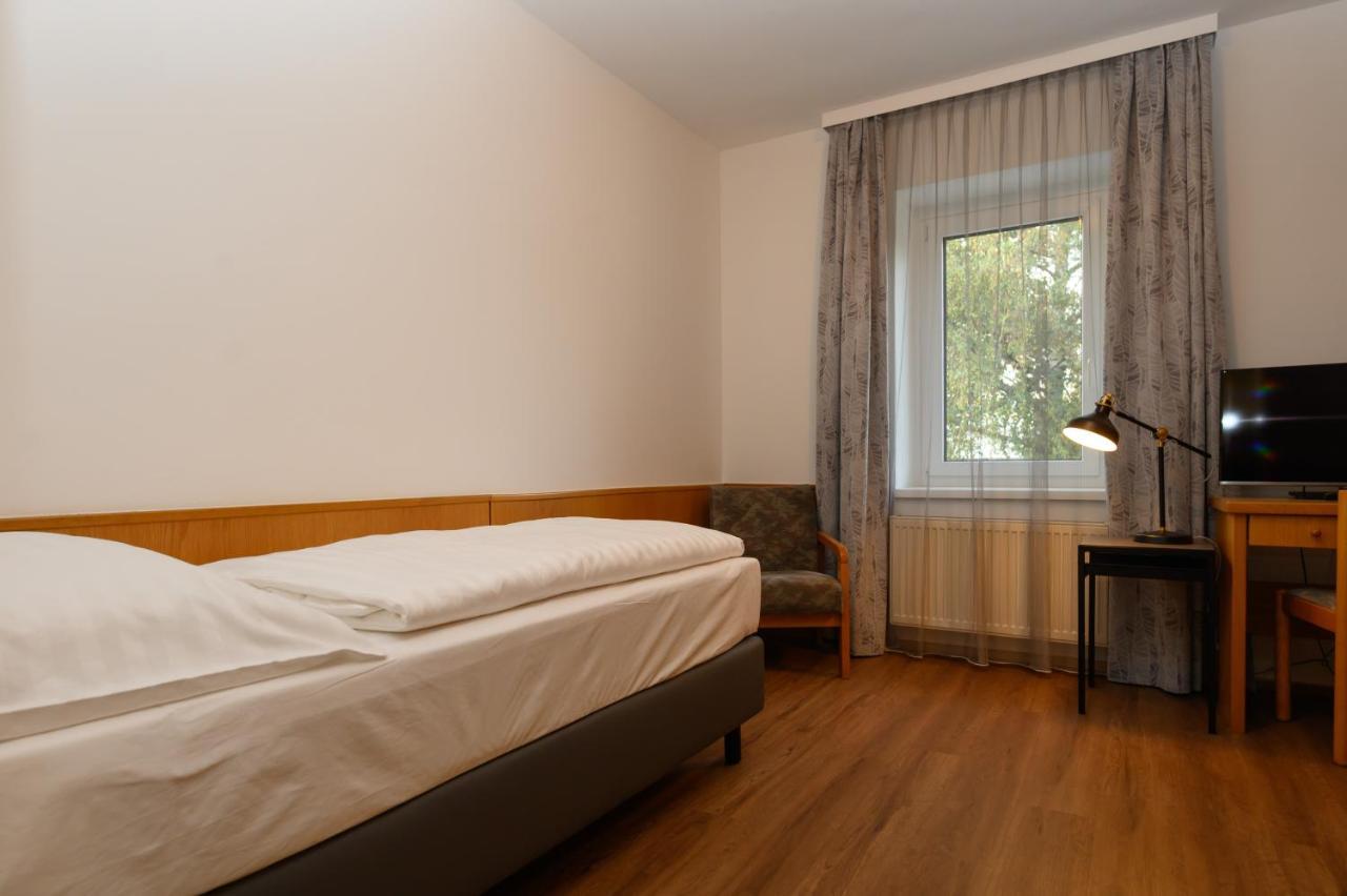 Das Landhof Linz Extérieur photo